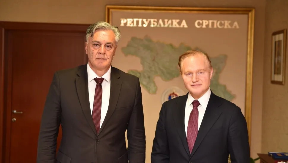 Odvjetnik koji je u RS-u predstavljen kao izaslanik američke vlade ne radi za State Department